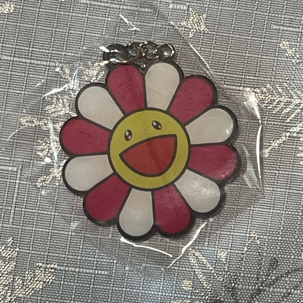Pink and White Flower Murakami Key Chain